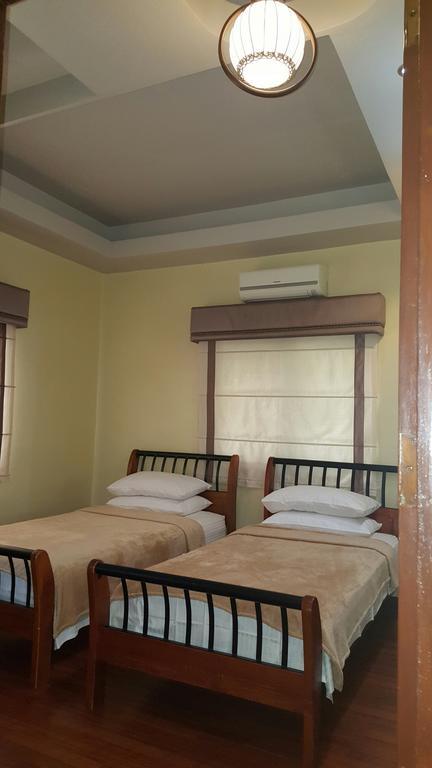 Mactan Breeze - Airport Bed And Breakfast マクタン エクステリア 写真